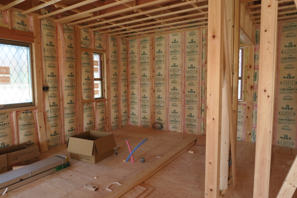 断熱材施工現場