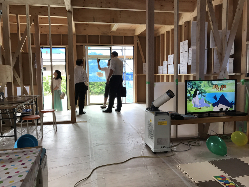 構造見学会の様子