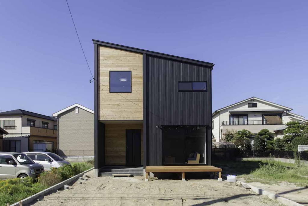 ガルバリウム外壁