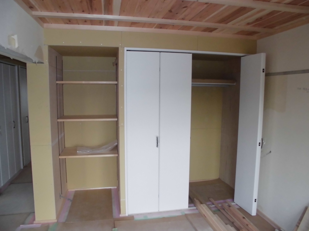 完成前写真(白い家)2