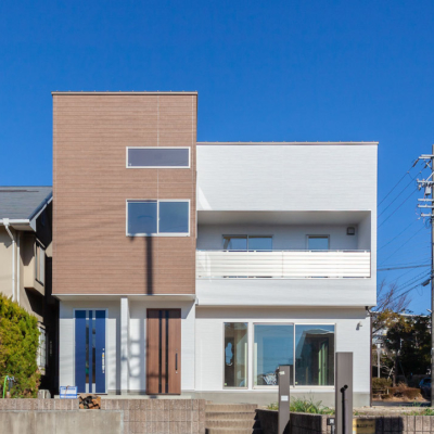 ２世帯住宅の外観