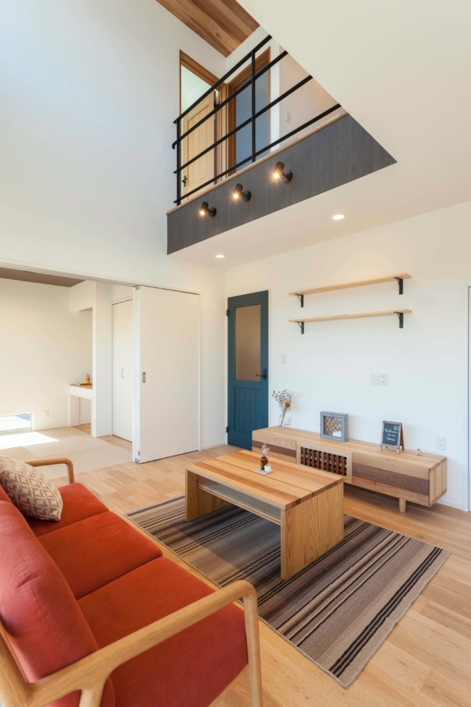 吹抜けのあるリビング