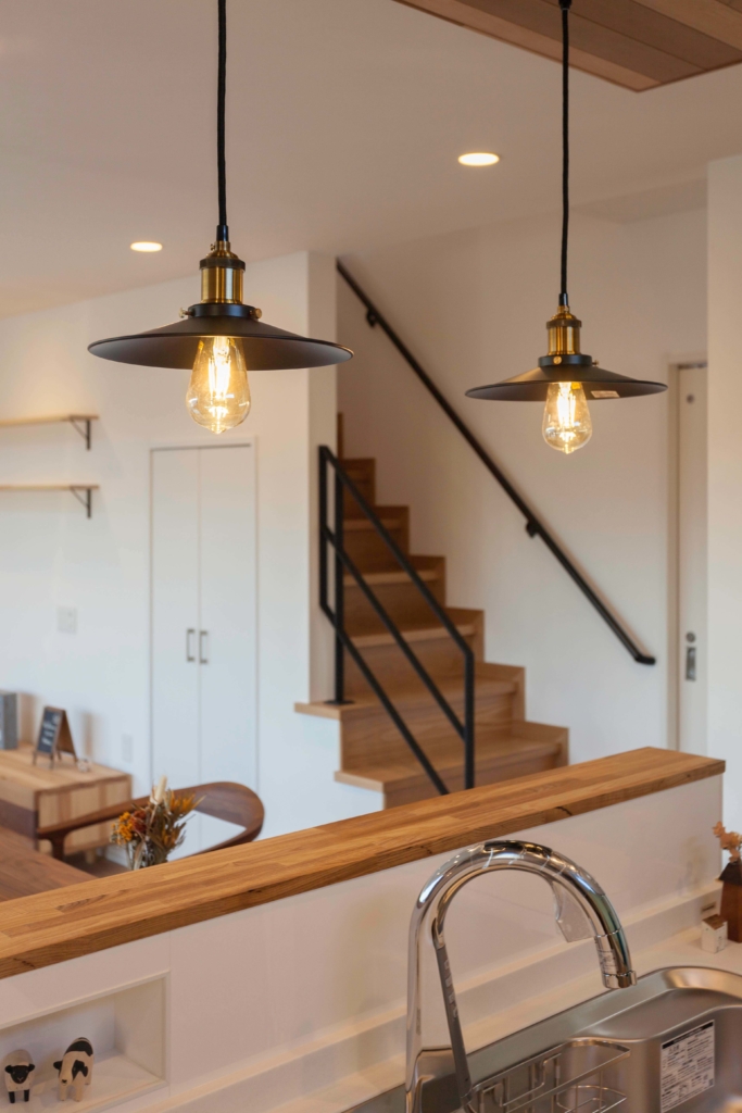 キッチンと照明