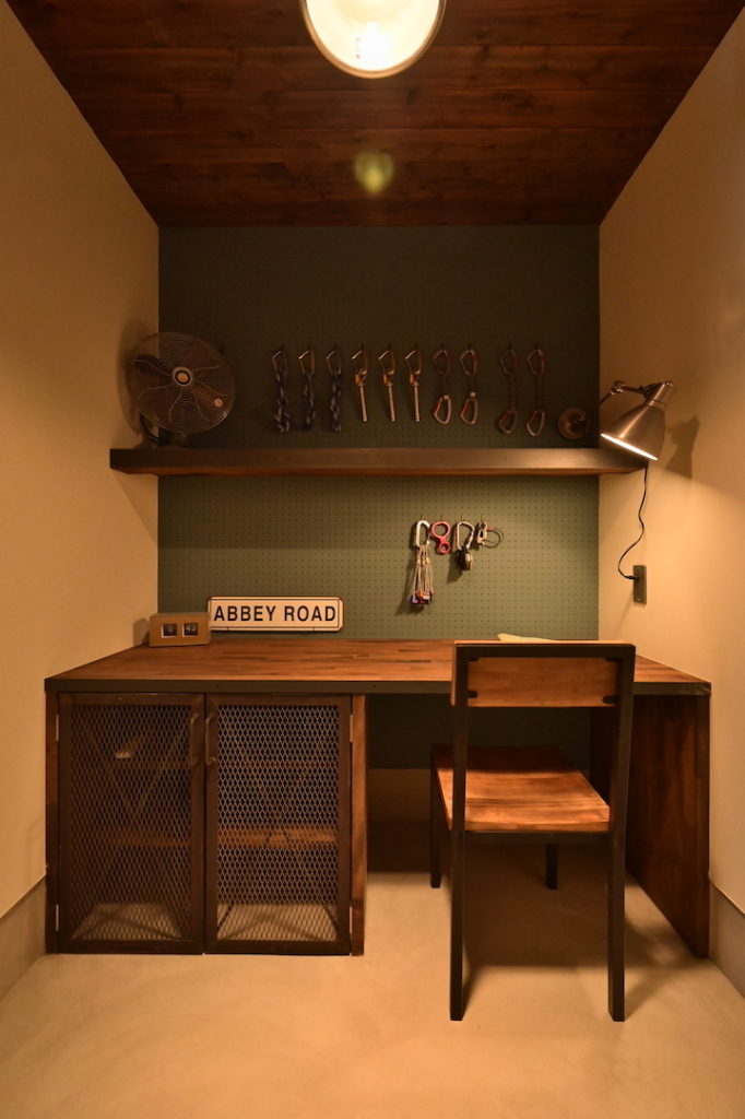 書斎　インダストリアル