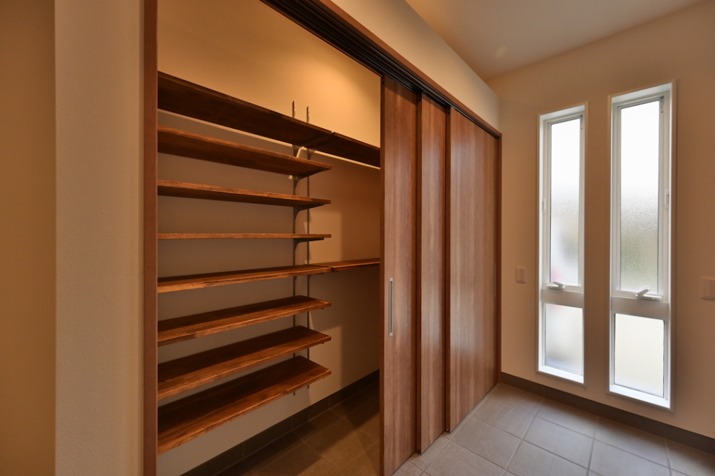 シューズクローク