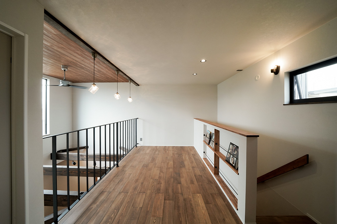 インターフォルムライトサブリビング